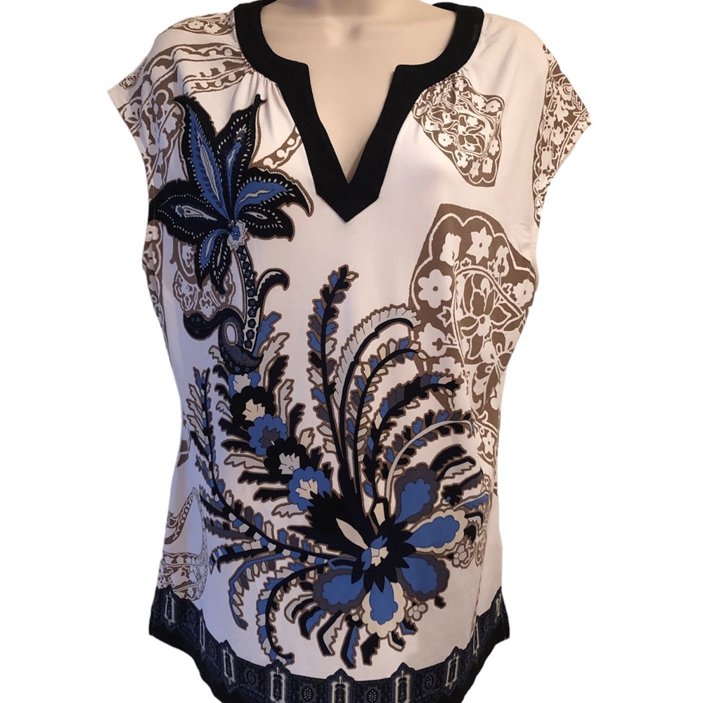 Women’s New York & CompanyShort Sleeve Blouse Size L